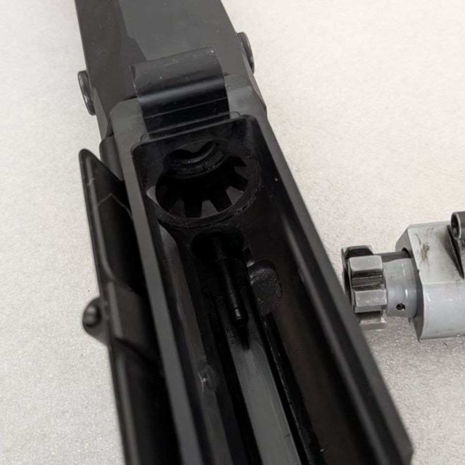 Image 4 - KAC SR-25 APC 16" 7.62 Upper