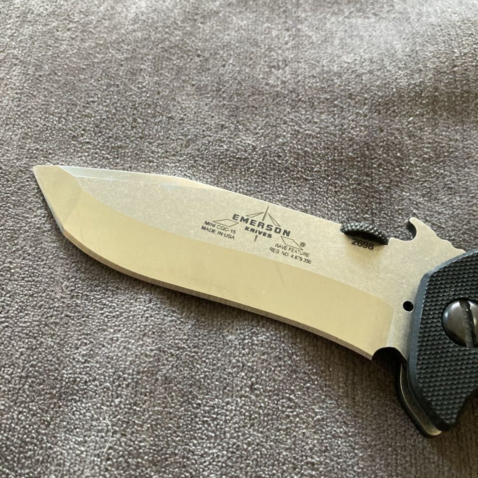 Image 4 - Emerson knives CQC15 and Onyx