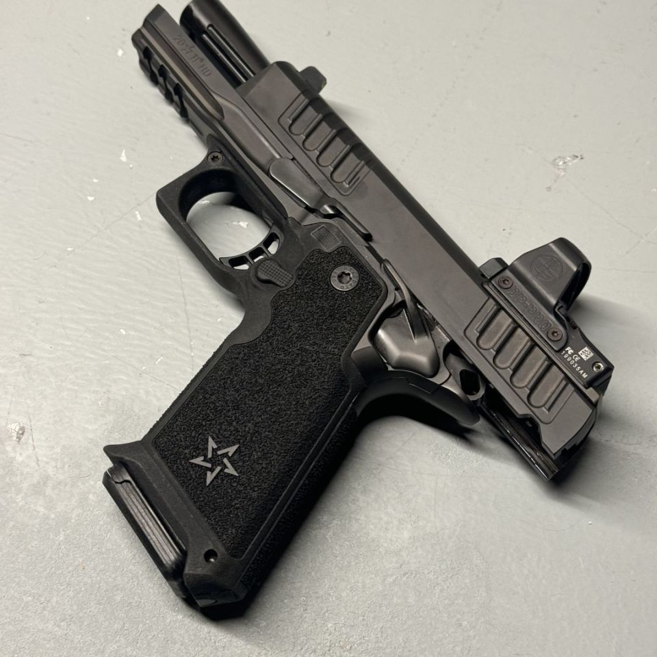 Image 3 - Staccato P4 HD w/ leupold DP