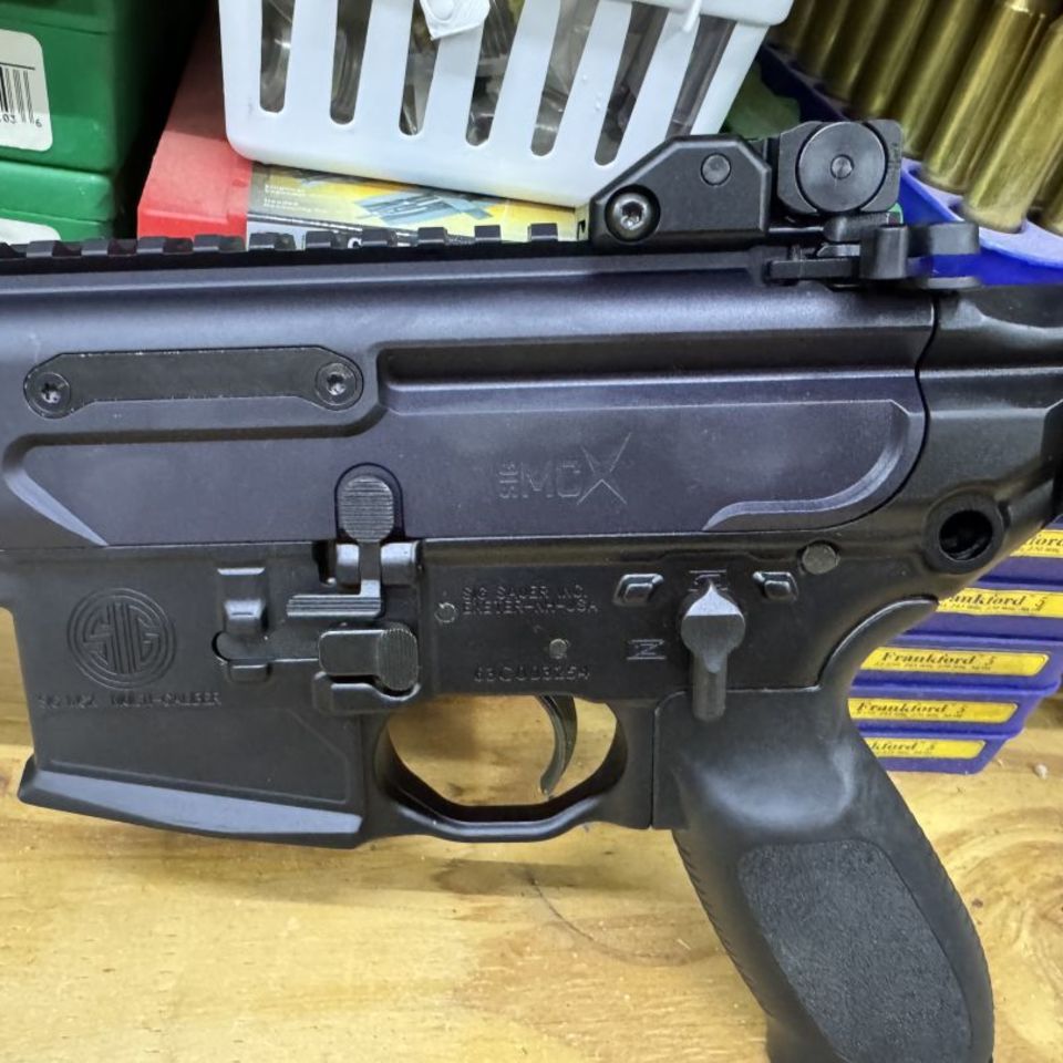 Image 3 - Sig Sauer MCX Kate Moss