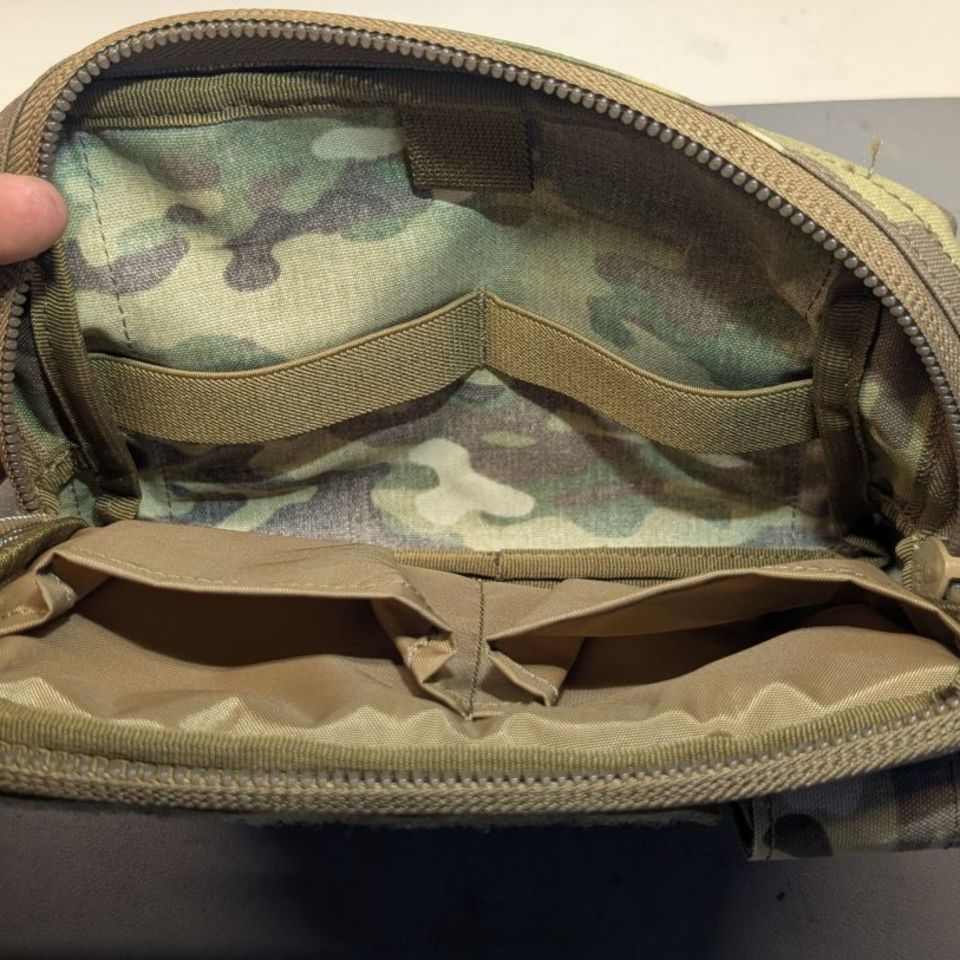 Image 3 - EXCHANGE SPECIAL ADMIN POUCH 