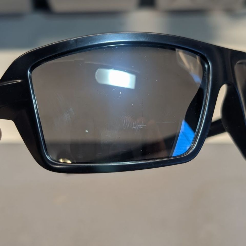 Image 3 - OAKLEY CABLES