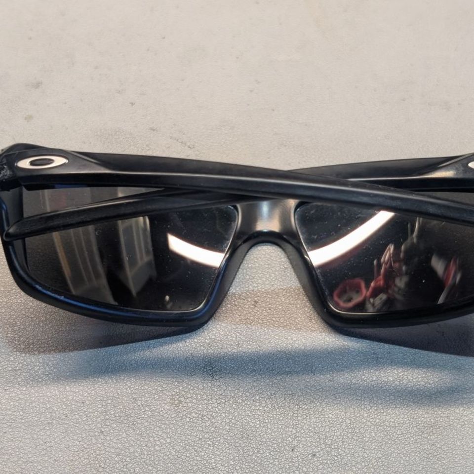 Image 2 - OAKLEY CABLES