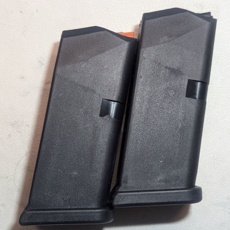 Image 1 - OEM GLOCK 26 GEN 5 MAGS