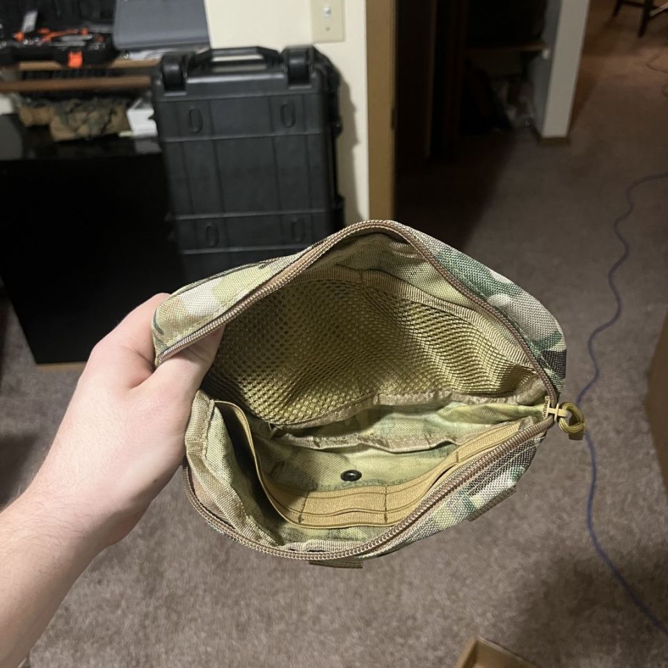 Image 3 - Unknown admin pouch