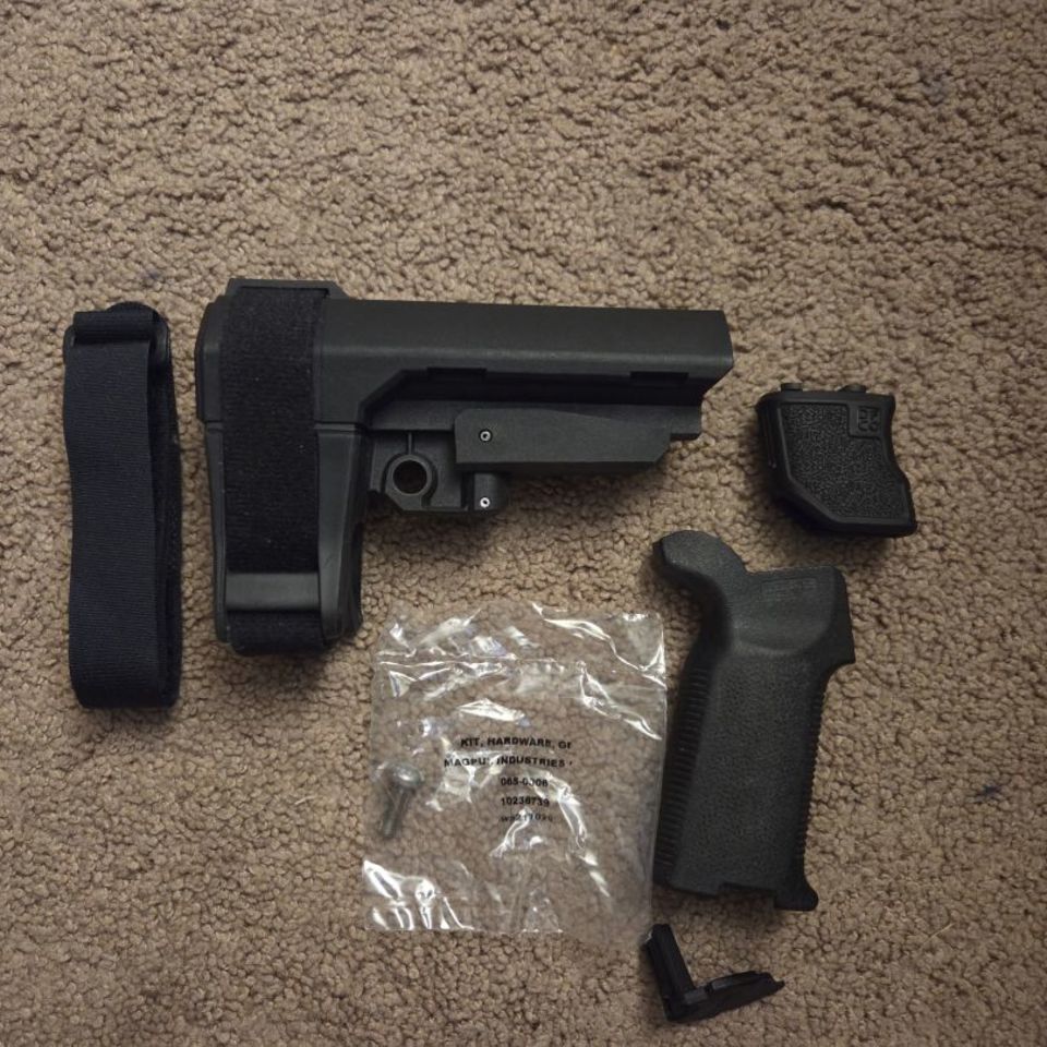 Image 1 - SBA3 Brace w/Extras!