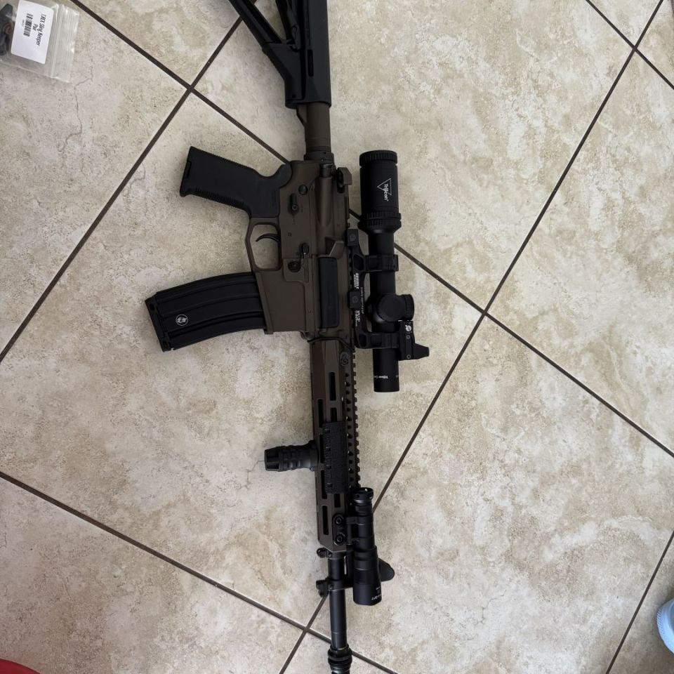 Image 1 - Trijicon Credo FFP 1-6