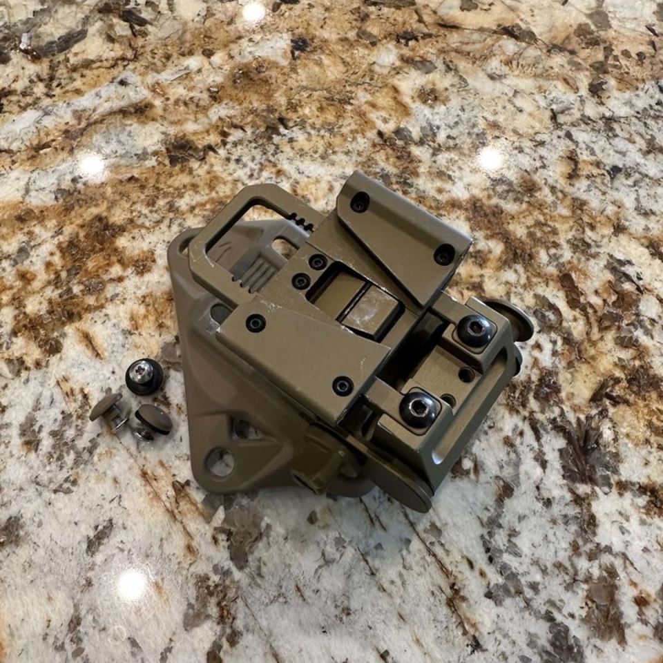 Image 2 - Wilcox G19 mount/shroud