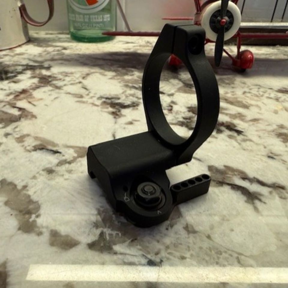 Image 2 - LaRue Tactical PVS-14 Mount QD