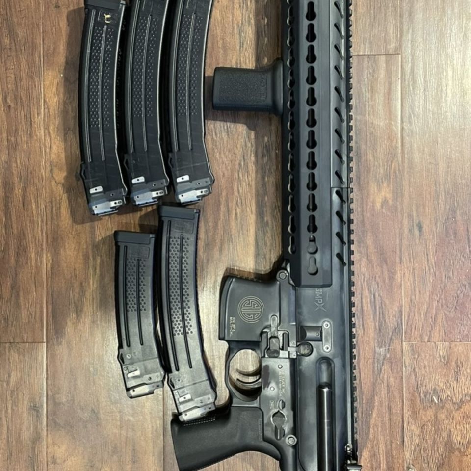 Image 2 - Sig saur MPX