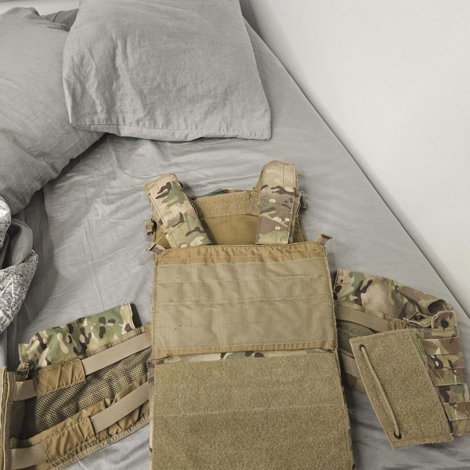 Image 2 - LBT 6094 Tactical Vest 