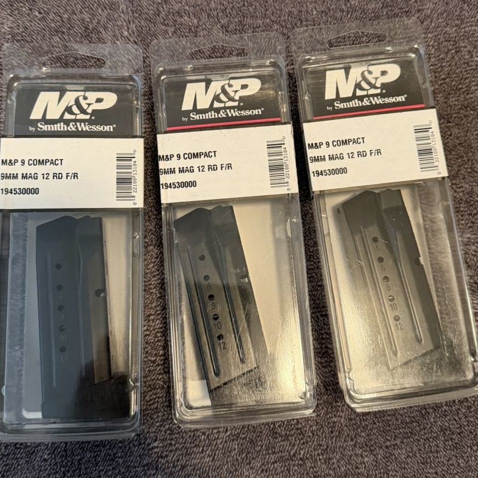 Image 1 - S&W M&P compact 12rd mags