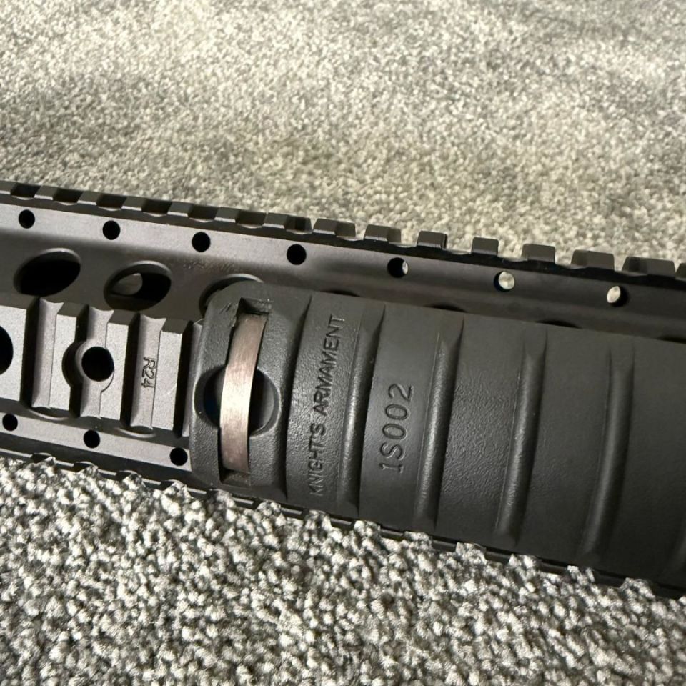 Image 4 - 13.7 CMT/FN UPPER W/DEADAIR MT