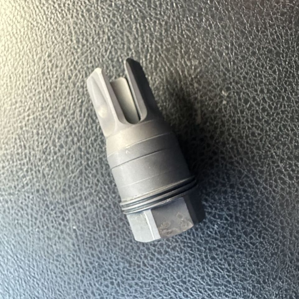 Image 3 - Sig 3-Prong Flash Hider