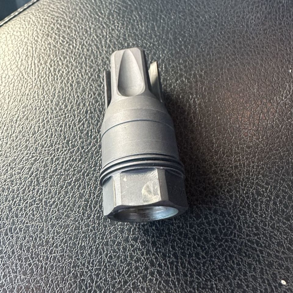 Image 2 - Sig 3-Prong Flash Hider
