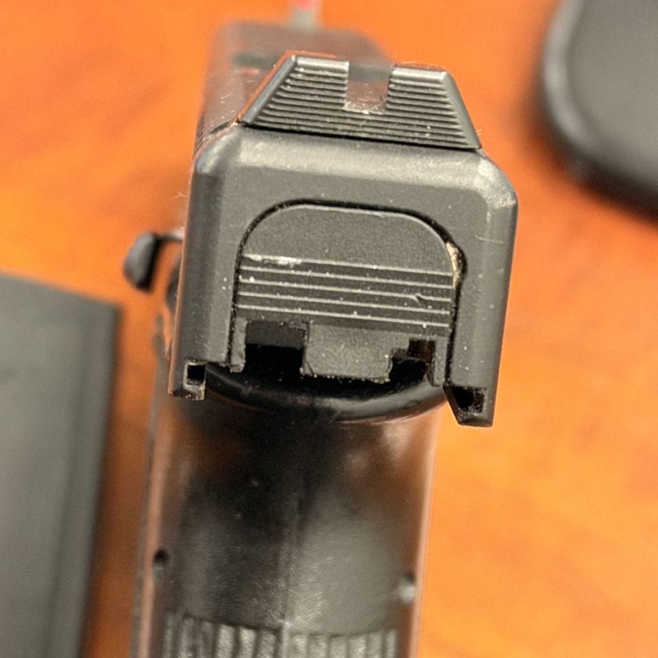 Image 3 - Glock 17 Gen 2 + Extras - EXC