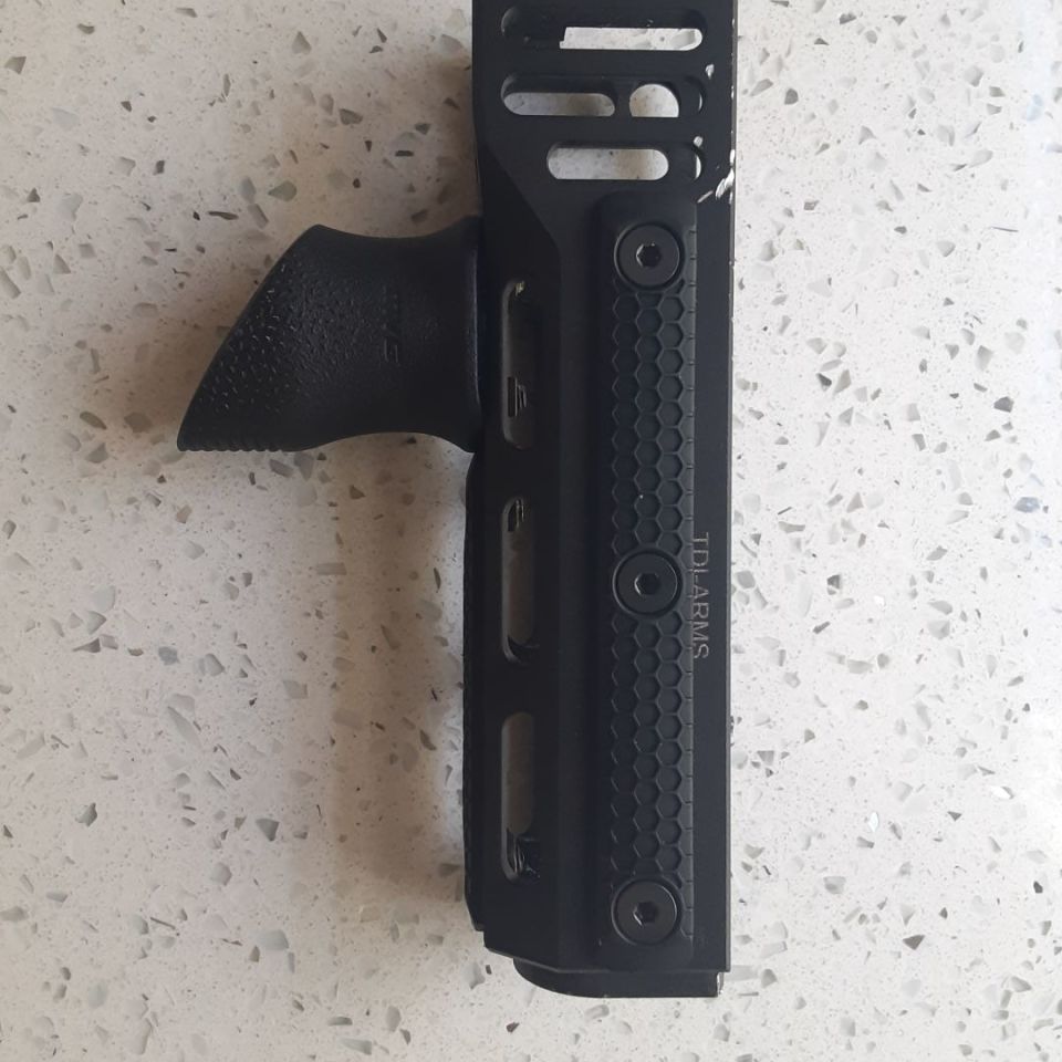 Image 2 - TDI AK handguard 