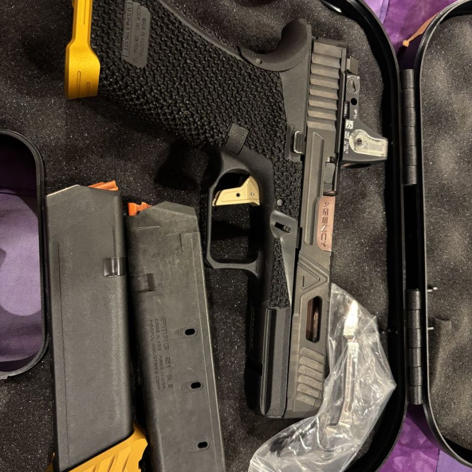 Image 2 - Agency Arms Glock 17