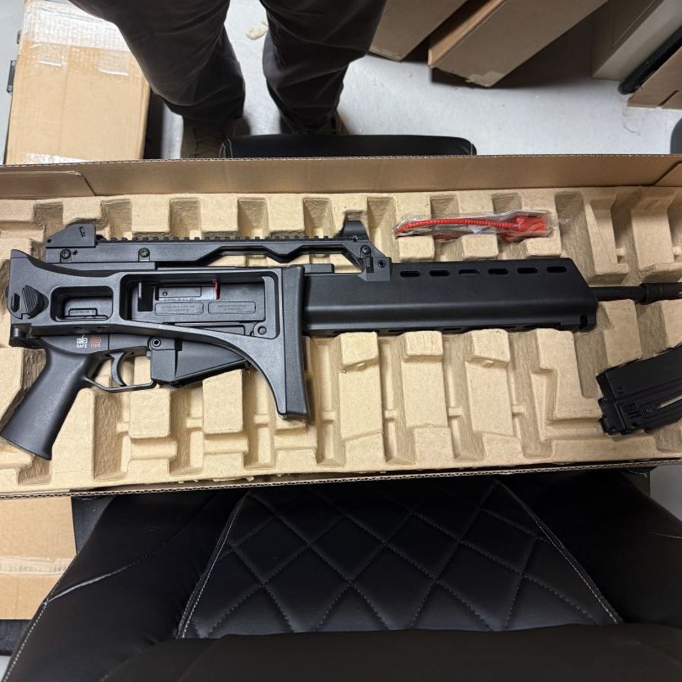 Image 1 - HK G36 22LR NEW