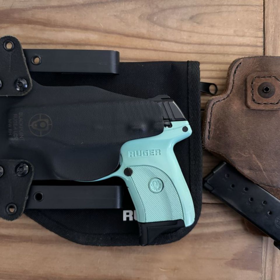 Image 5 - Tiffany Blue Ruger LC9S