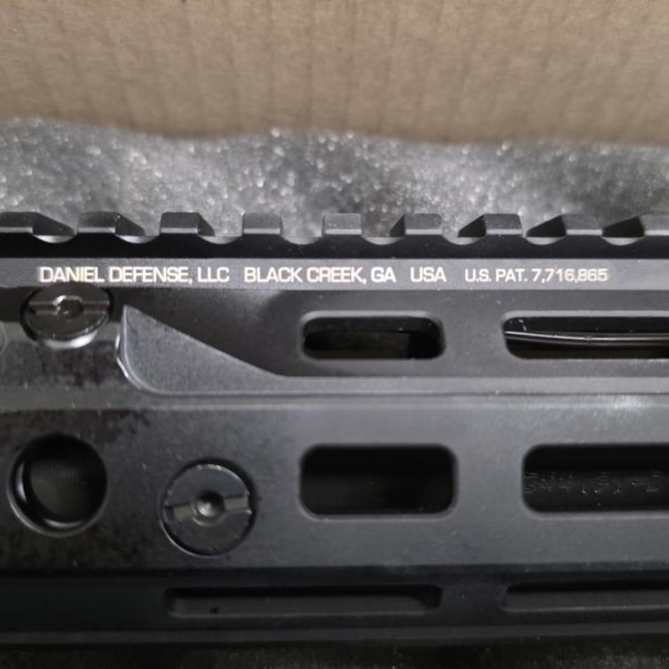 Image 3 - BNIB Daniel Defense M4A1 RIII