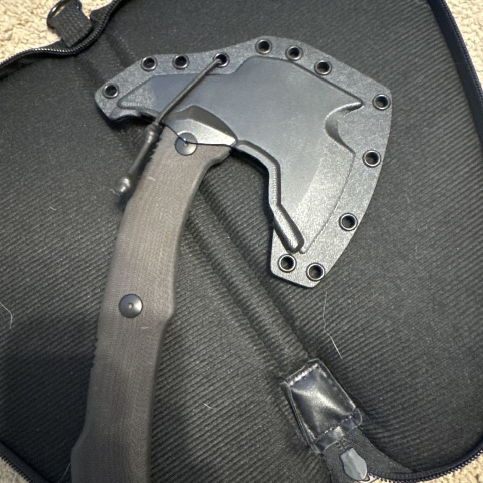 Image 3 - Bastinelli addiction tomahawk 