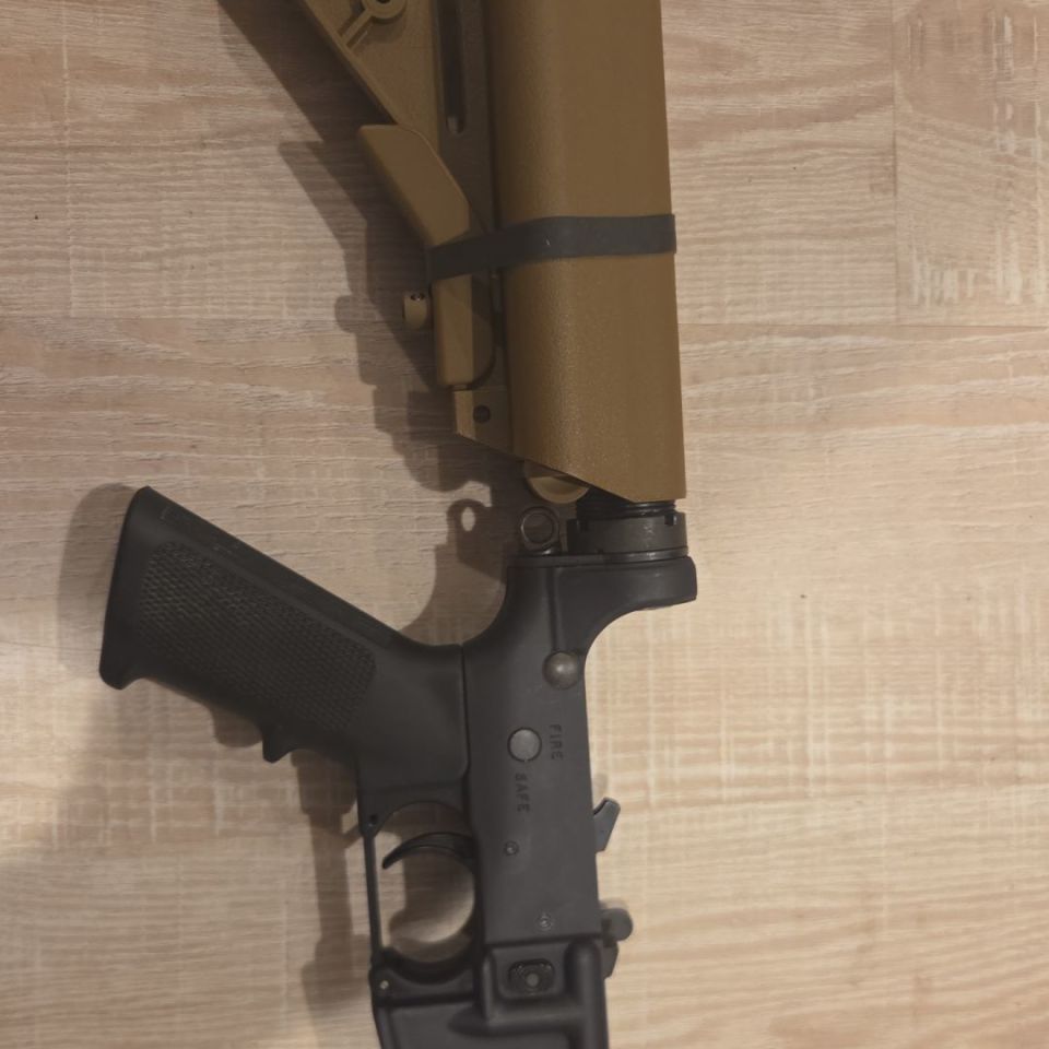 Image 2 - Colt complete lower