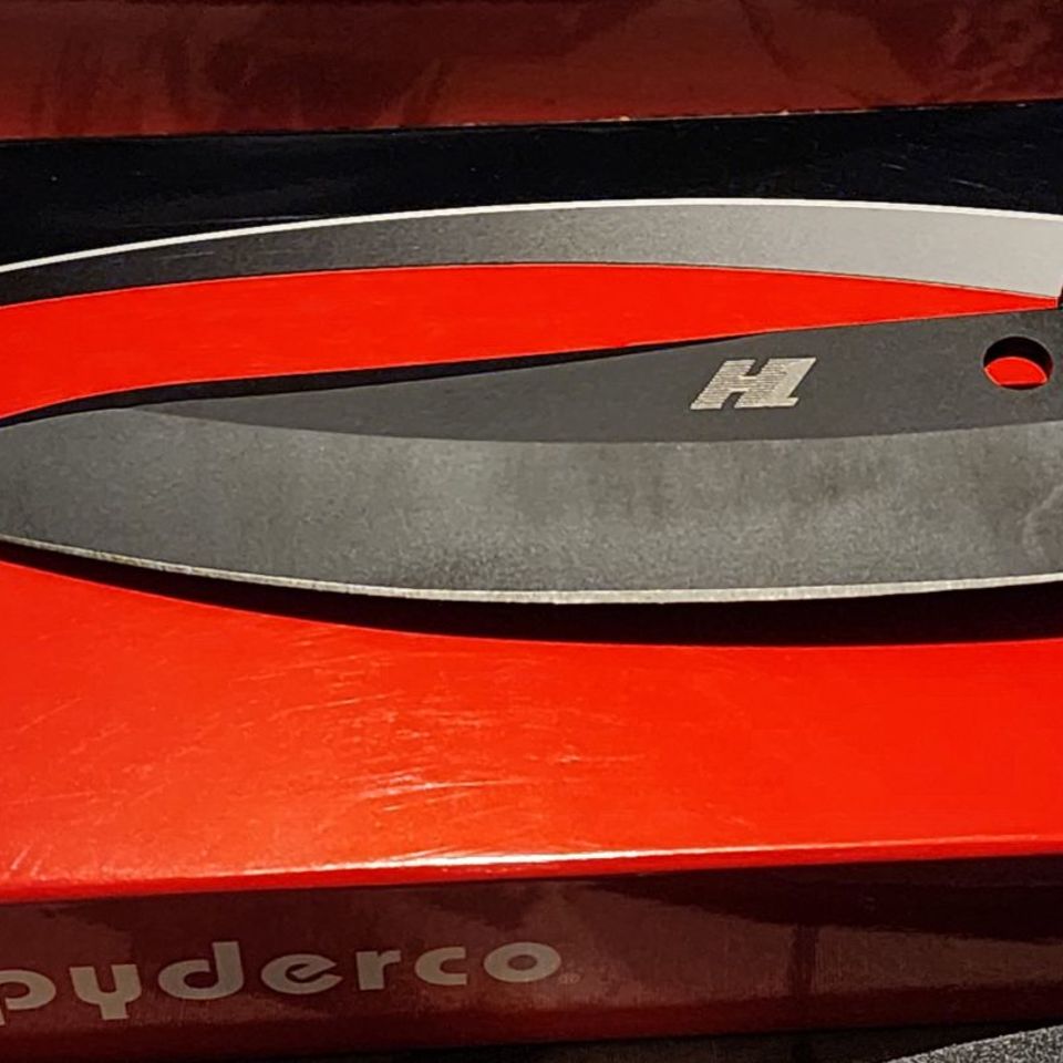 Image 3 - WTT *RARE* SPYDERCO H1 AQUA