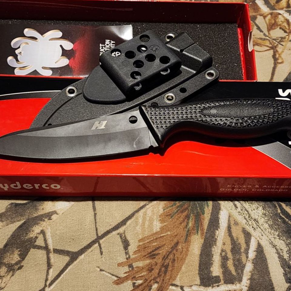 Image 2 - WTT *RARE* SPYDERCO H1 AQUA