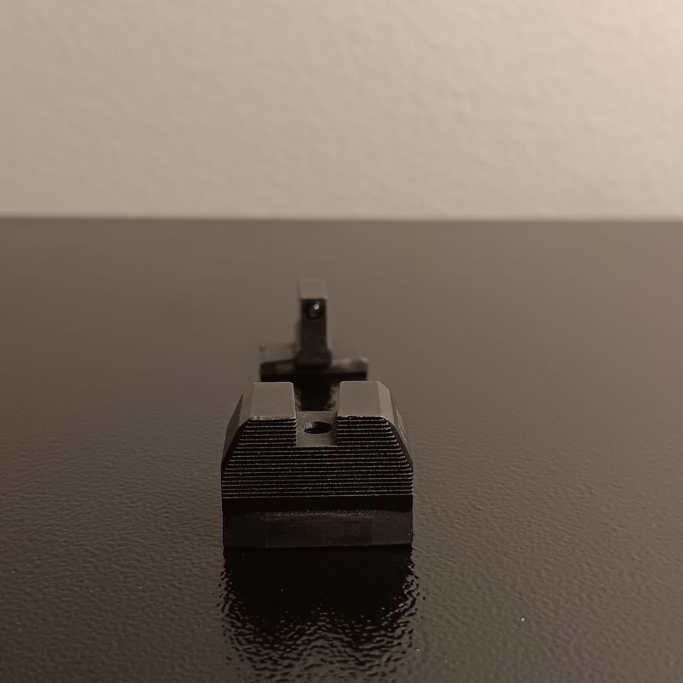 Image 2 - HK Vp9 sights