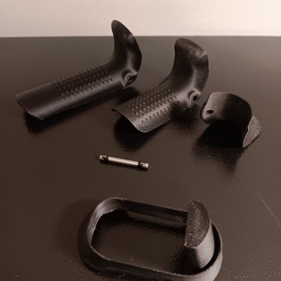 Image 1 - Glock 43x backstraps/mag well 