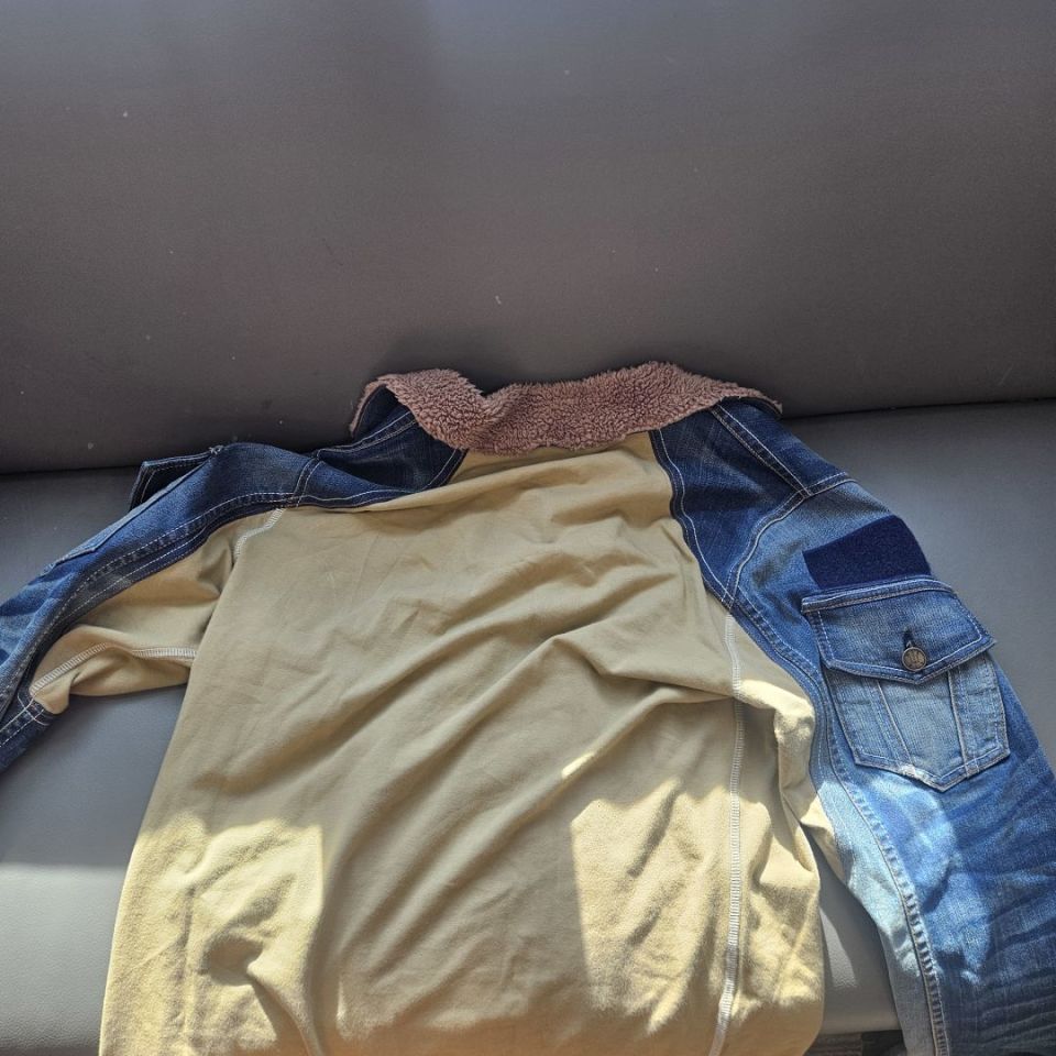 Image 2 - Method endeavor denim crye top