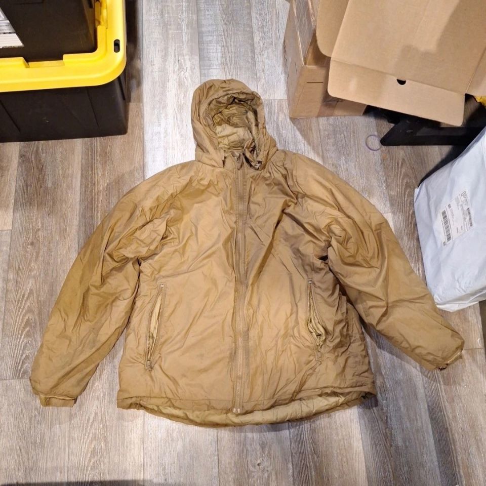 Image 2 - USMC extreme cold weather top