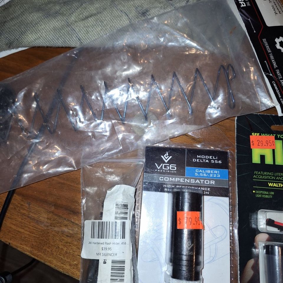 Image 4 - various parts lot