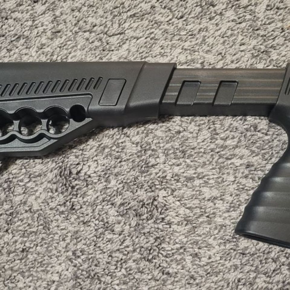 Image 4 - Dickinson XX3 Adjustable Stock