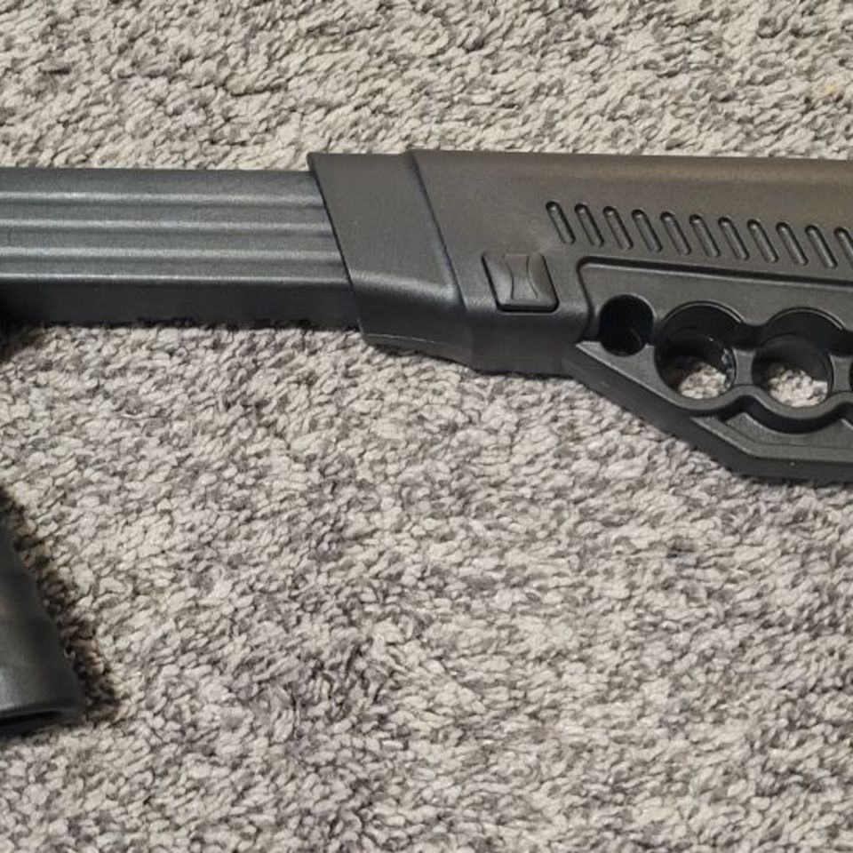 Image 3 - Dickinson XX3 Adjustable Stock