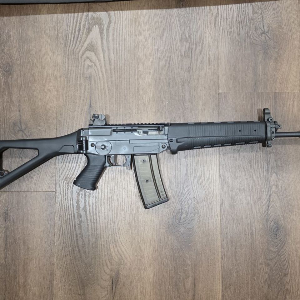 Image 1 - Sig Sauer 551A1