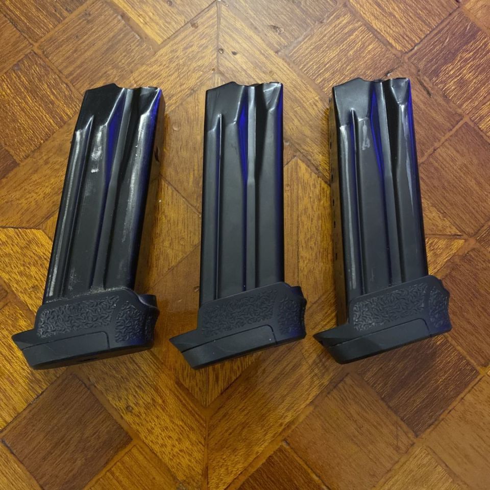 Image 1 - HK VP9SK 13 round magazines 