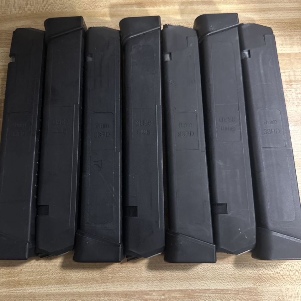 Image 1 - 33rd Glock 9mm magazines