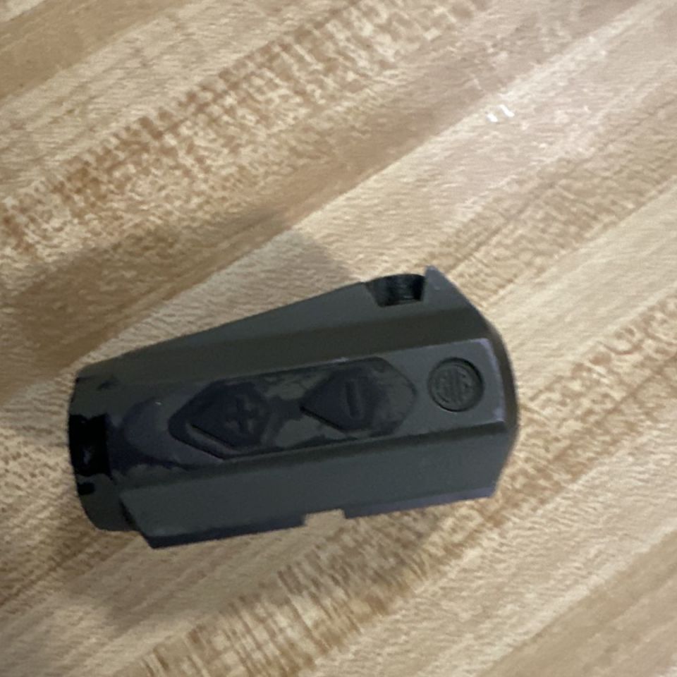 Image 2 - Sig Romeo 4S