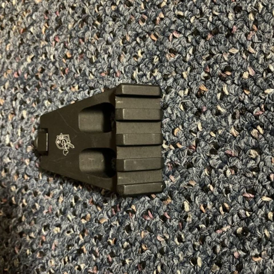 Image 2 - WTB KAC Picatinny Offset Mount