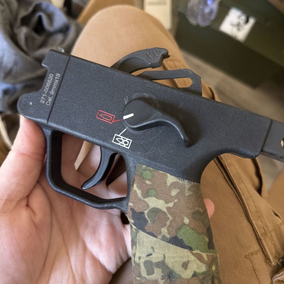 Image 1 - HK 2 position Navy MP5 lower