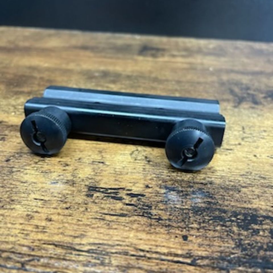 Image 2 - Trijicon ACOG mount