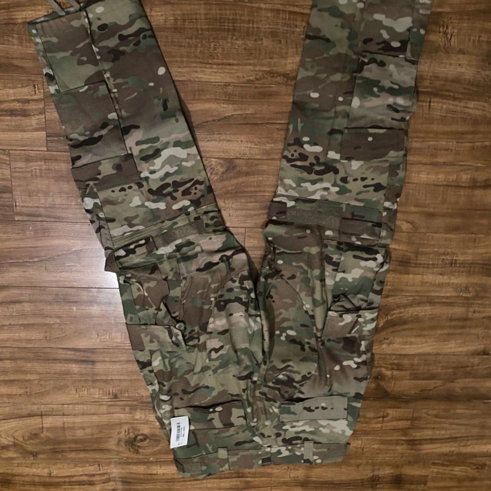 Image 2 - NWT US ARMY COMBAT PANTS S/S 50shipped