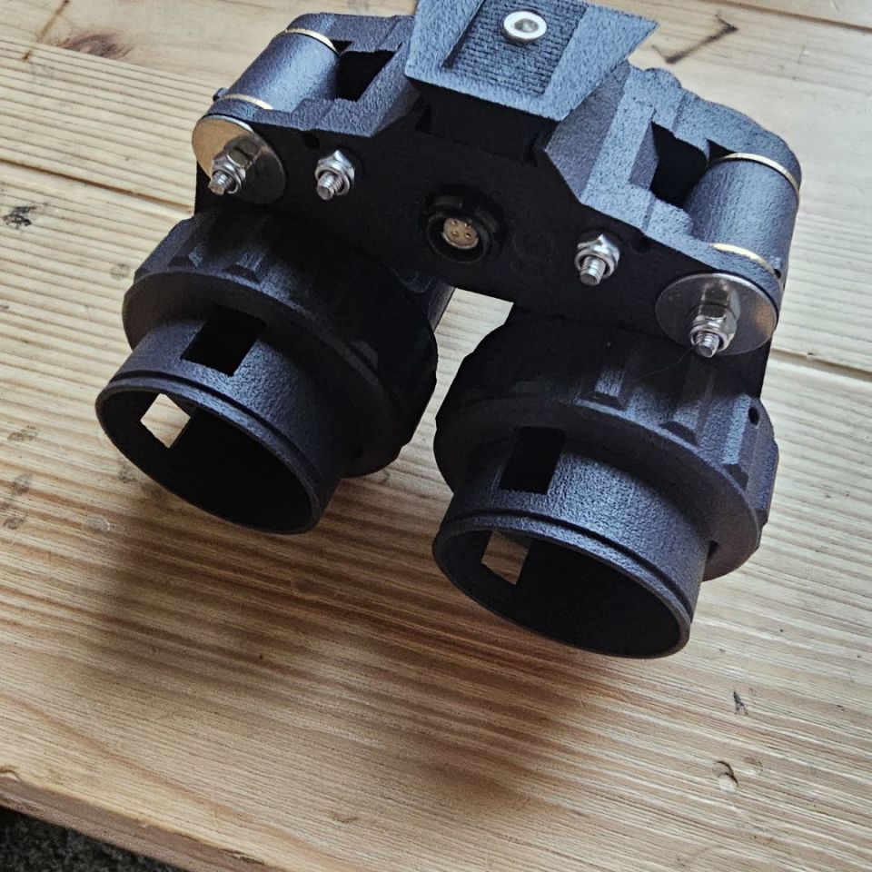 Image 3 - Pvs69 housing