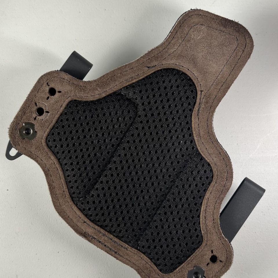 Image 2 - Black Arch Holster for CR920