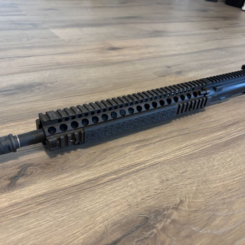 Image 3 - Daniel Defense M4A1 Upper