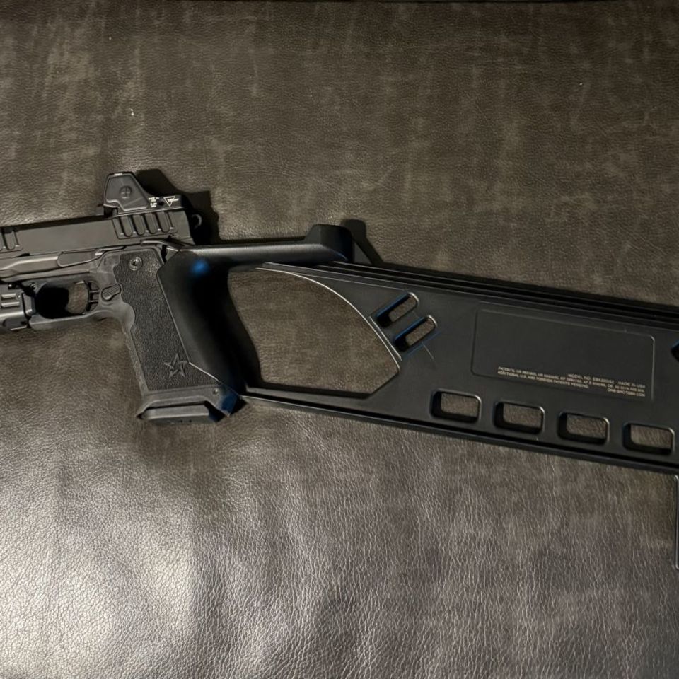 Image 3 - One Shot universa stock thingy