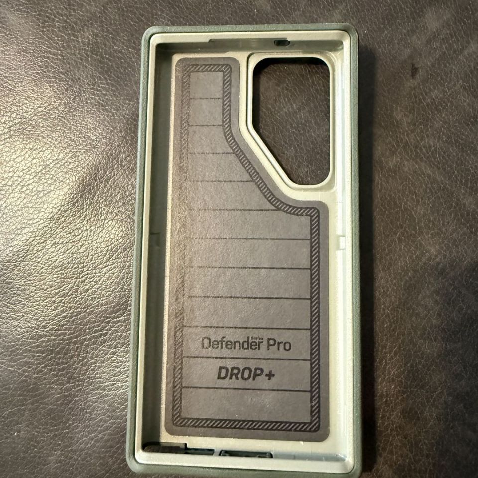 Image 2 - Otterbox s23 ultra