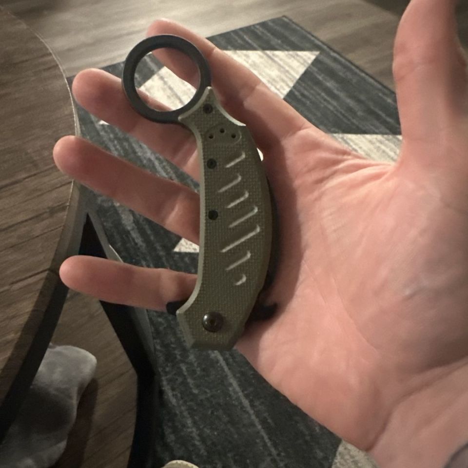 Image 3 - Fox Knives Pikal